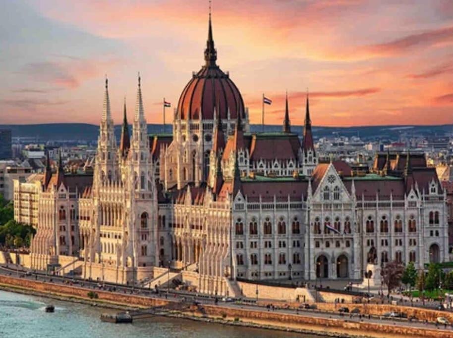Buda Castle Charming 2 Bedrooms *